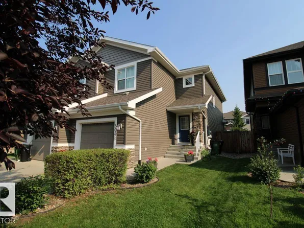 3048 Harvey Cres NW, Edmonton, AB T6M 0N4
