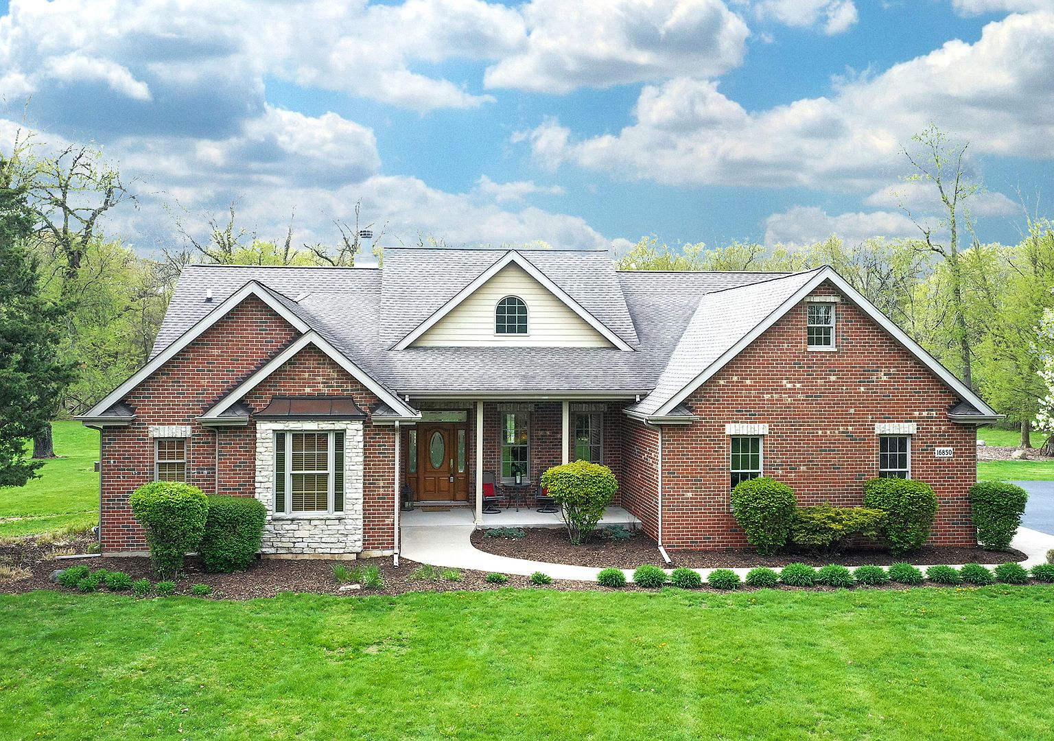 16850 S Lily Cache Rd, Plainfield, IL 60586 Zillow