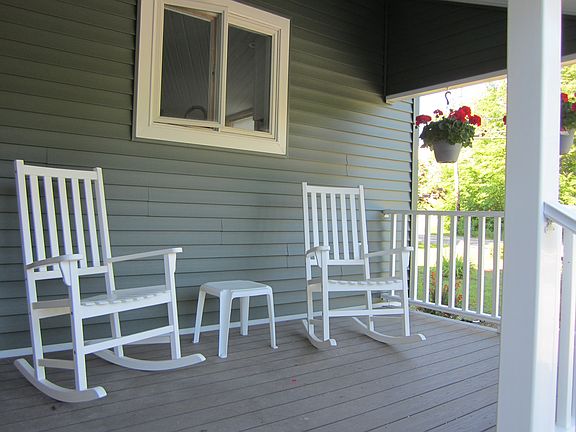 Covered Front Porch