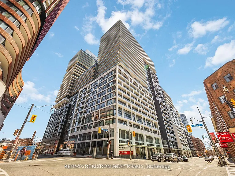 70 Princess St #709 — Photo 1