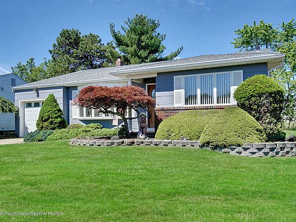 4th image of 59 Nostrand Dr