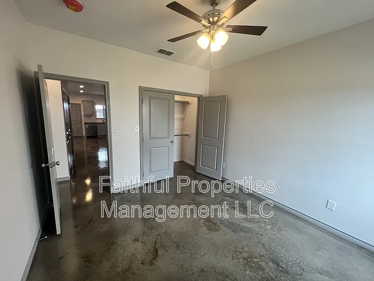 14215 County Road 452 #1 — Photo 6