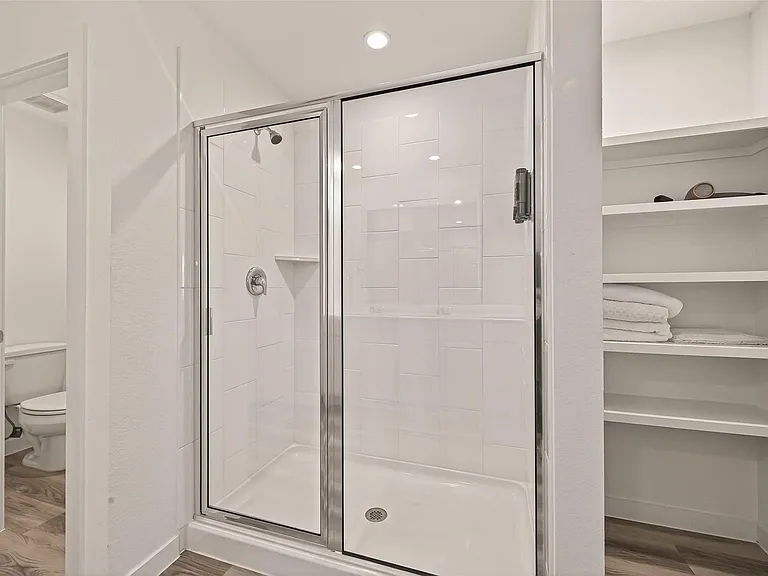 10514 Wellesley Terrace Trl — Photo 21