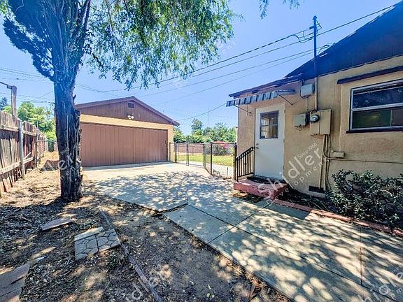 4th image of 3245 N Stoddard Ave