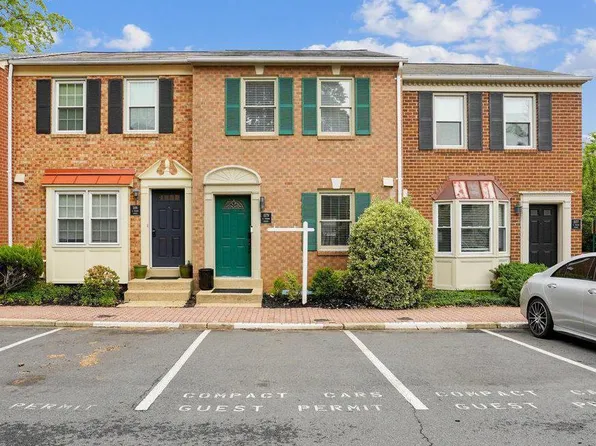 1179 N Vernon St, Arlington, VA 22201