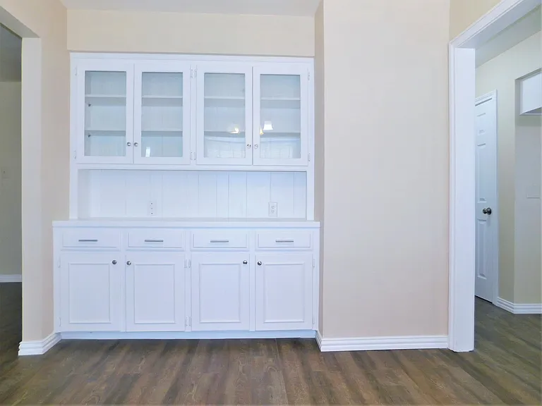 3812 Yellowstone Pl — Photo 9