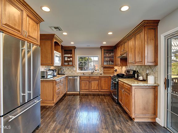3rd image of 1151 Enfield Cir