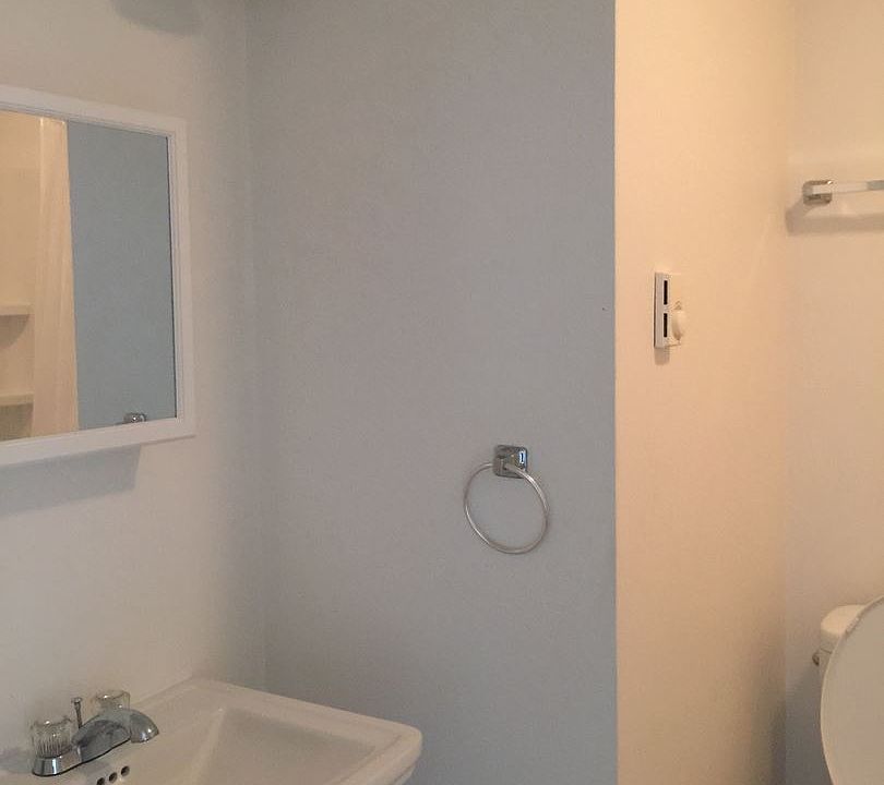 2nd image of 240 S Franklin St