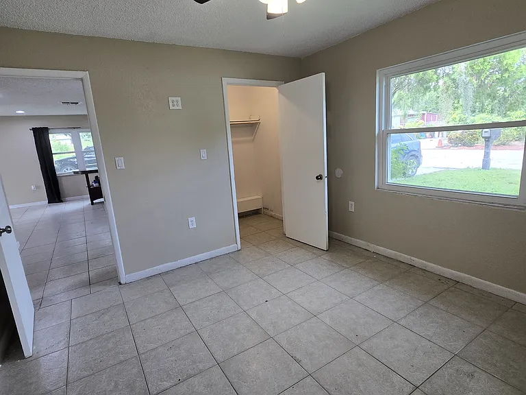 1101 Skyview Blvd #1 — Photo 12