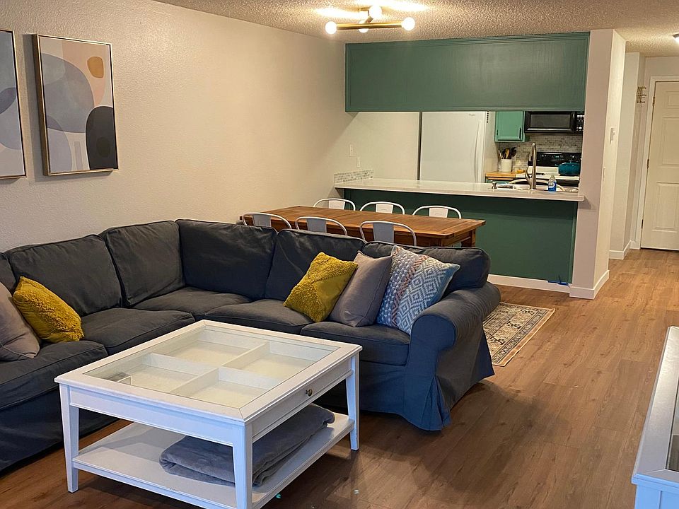 1st image of 10501 8th Ave NE APT 212