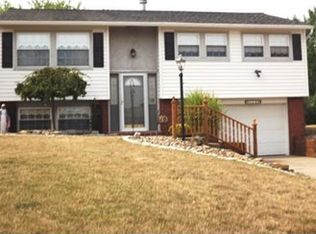 114 Coventry Dr, Monaca, PA 15061