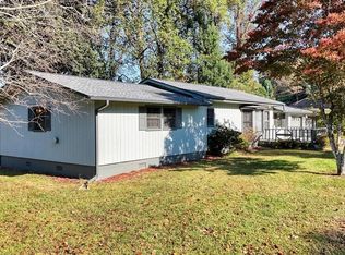 249 Bell St, Hiawassee, GA 30546
