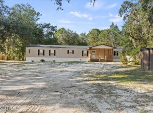 4104 Sunnyside Dr, Middleburg, FL 32068