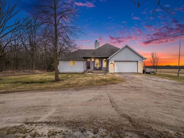 9265 N Linden Rd, Clio, MI 48420