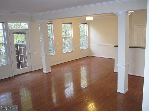 5th image of 2663 Manhattan Pl Unit 1/312