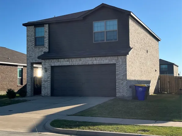 2013 Churchill Downs Dr, Seagoville, TX 75159