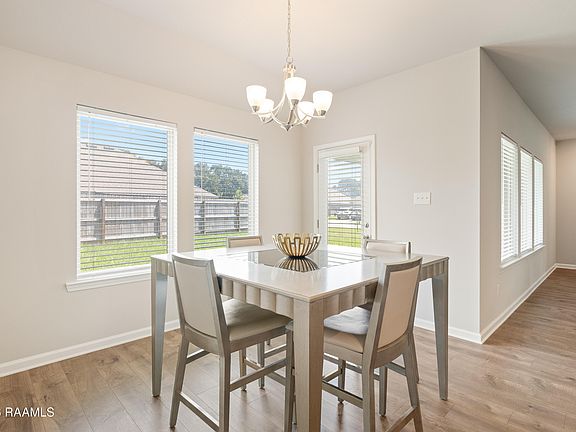 4th image of 104 Montego Ln