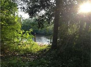 7059 Fisher Ln, Milton, FL 32583