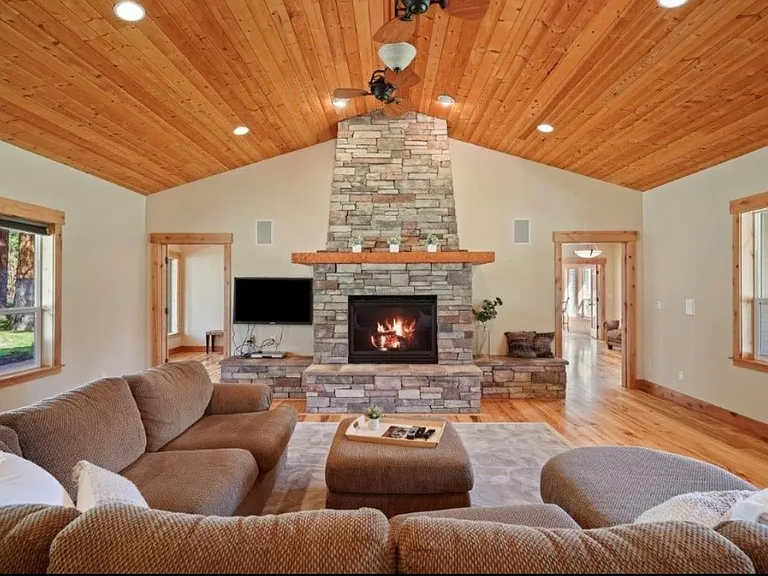 69239 Crooked Horseshoe Rd — Photo 18