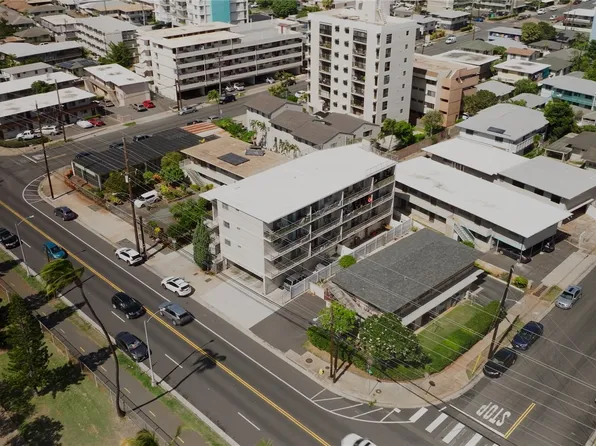 2848 Date St, Honolulu, HI 96816