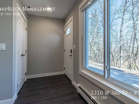 2nd image of 1310 W 3rd St APT 14