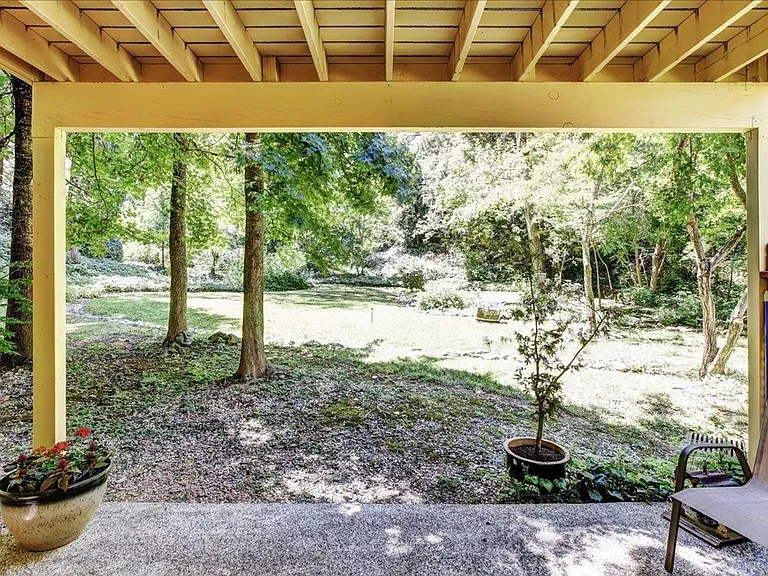 308 Bridge Way — Photo 13