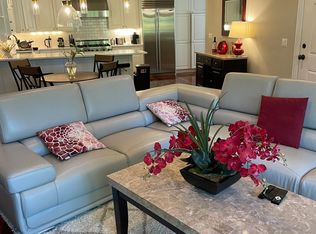 921 W Diversey Pkwy APT 2, Chicago, IL 60614