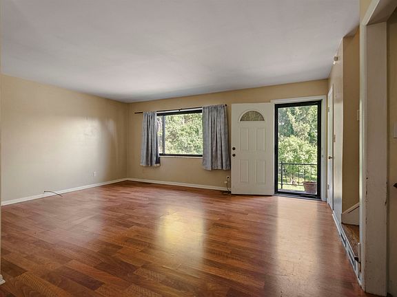 5th image of 1329 Mallory Ct
