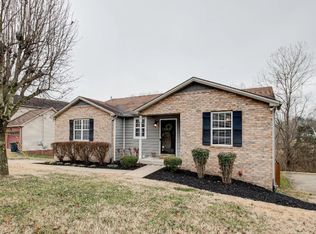 191 Northlake Dr, Hendersonville, TN 37075