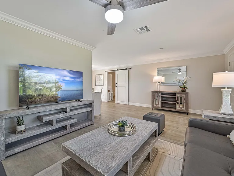 28178 Sunset Dr — Photo 11