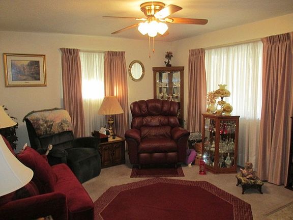 4th image of 68 Clive Ave