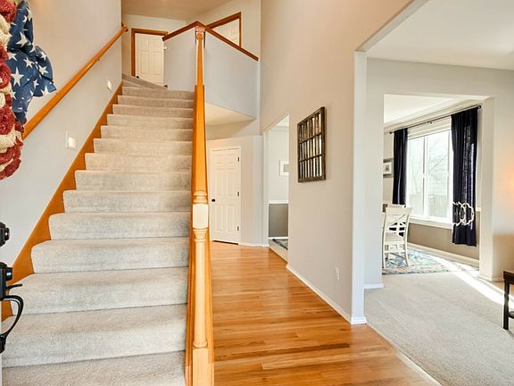 5th image of 1606 12th Ave NW