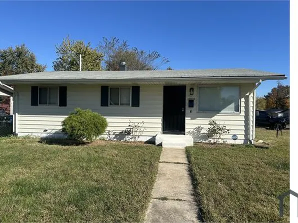 10400 Melvich Dr, Saint Louis, MO 63137