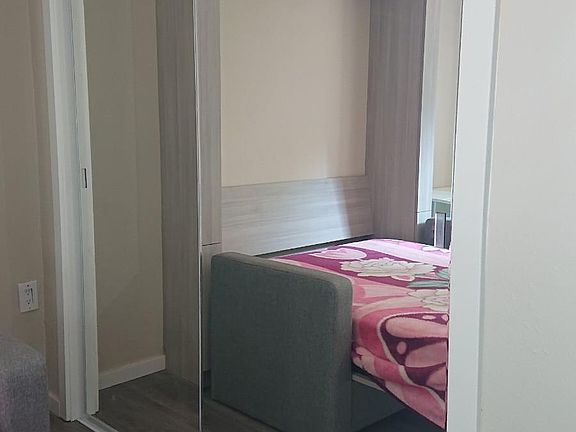 5th image of 841 La Jennifer Way