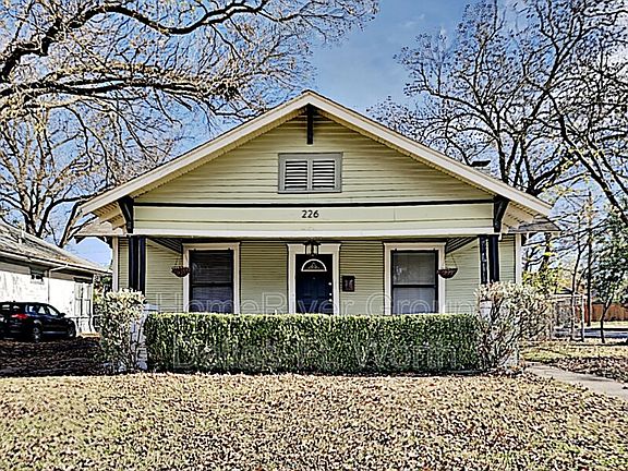 3rd image of 226 S Oak Cliff Blvd