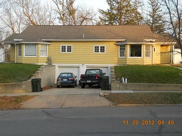 1604/1606 College St. with off street parking
