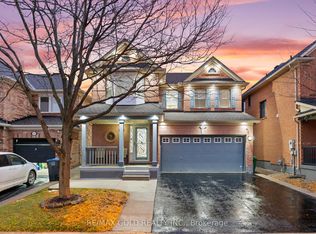 29 Zimmer St, Brampton, ON L6S6L9