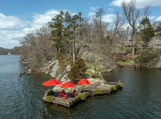 41 Hemlock Rdg, New Milford, CT 06776