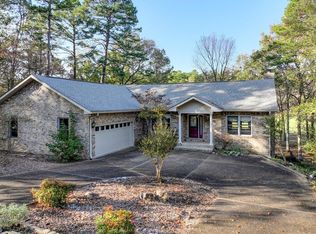 8 Lindura Ln, Hot Springs, AR 71909