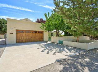 9124 Signal Ave NE, Albuquerque, NM 87122