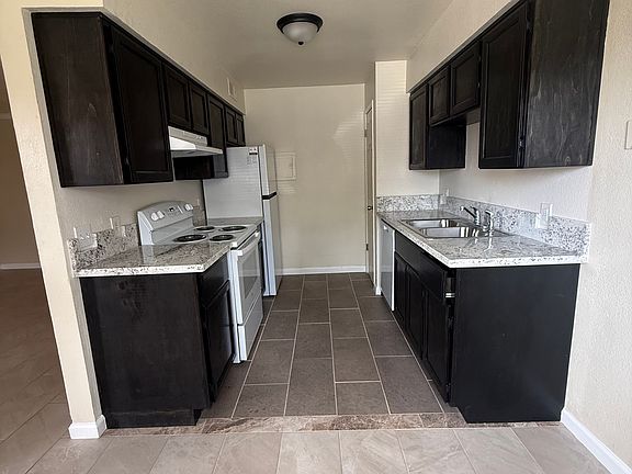 2nd image of 29-109 Faun Ln #E