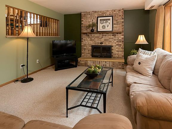 5th image of 2305 Connelly Cir