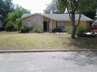 5118 Foxcross Dr, Kirby, TX 78219