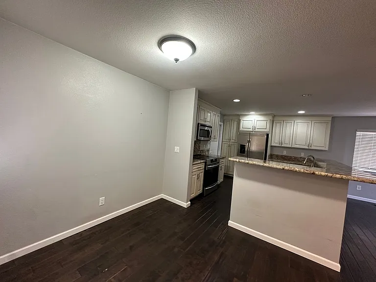 1625 Geary St — Photo 9