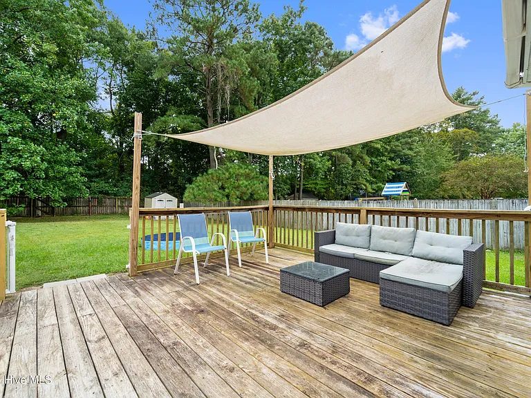 183 Bridlewood Dr — Photo 31