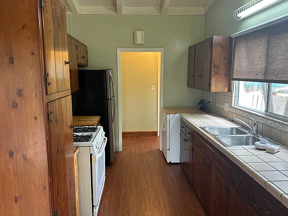 2nd image of 5309 Waring Rd