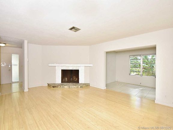 3rd image of 11000 NE 9th Ave