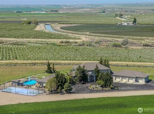 1050 Lewandowski Rd, Sunnyside, WA 98944