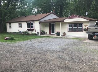 15850 Bulley Dr, Brownstown, MI 48173