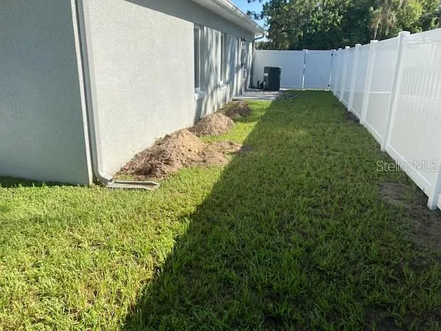 696 Marion Oaks Trl — Photo 39